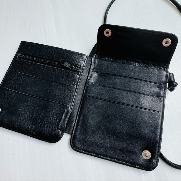 Vintage 80’s Boss Black mini Shoulder 
Leather wallet on a crossbody strap - Picture 4 of 9